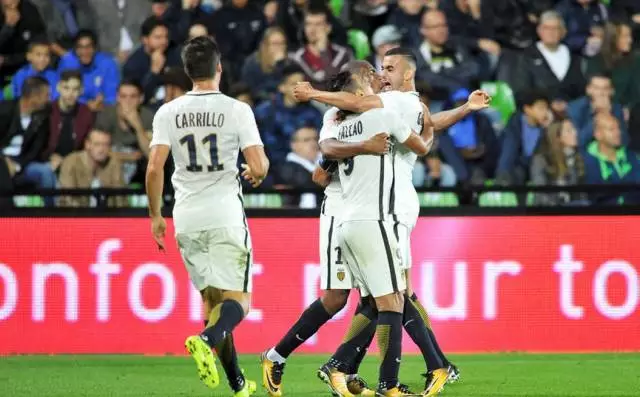 包含窗口期克里夫兰骑士调整名单以备法甲，防线松动环节打磨，悬念犹存，阵容厚度经受考验的词条